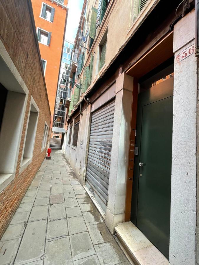 San Marco Luxury Apartments Steps From St Marks ヴェネツィア エクステリア 写真